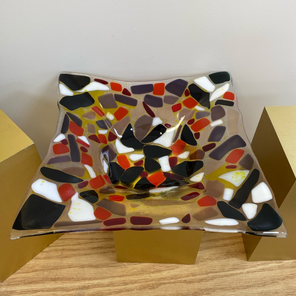 Glass Bowl - Picture 3 of 6